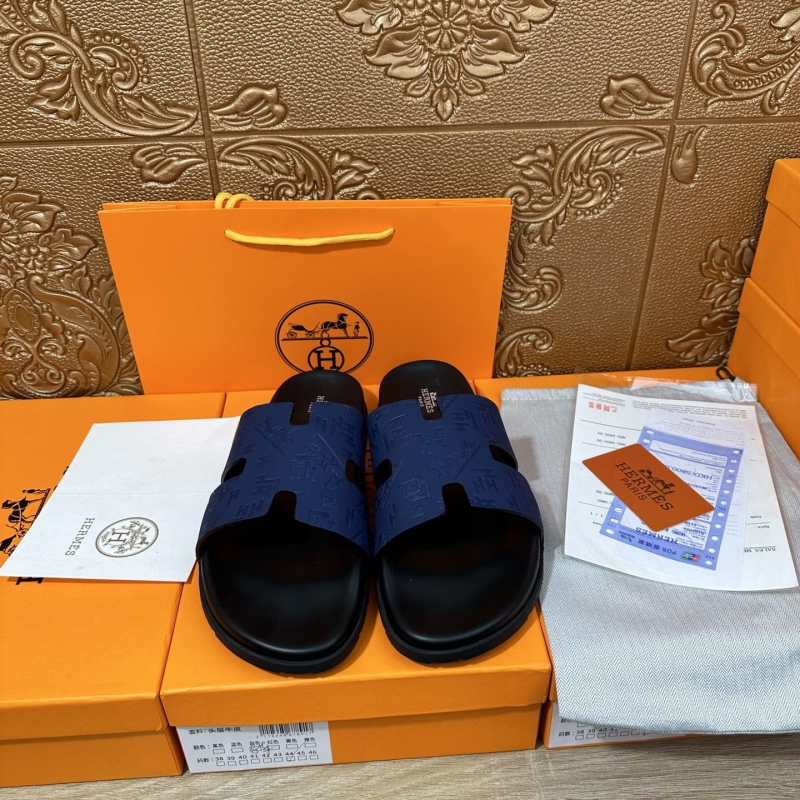 H**mes slippers